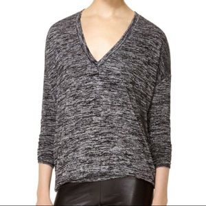 Aritzia Wilfred Devinette V-Neck Sweater